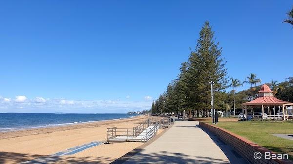 Redcliffe Esplanade Walk レッドクリフ