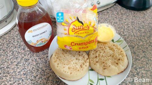 オーストラリア　食べ物　クランペット